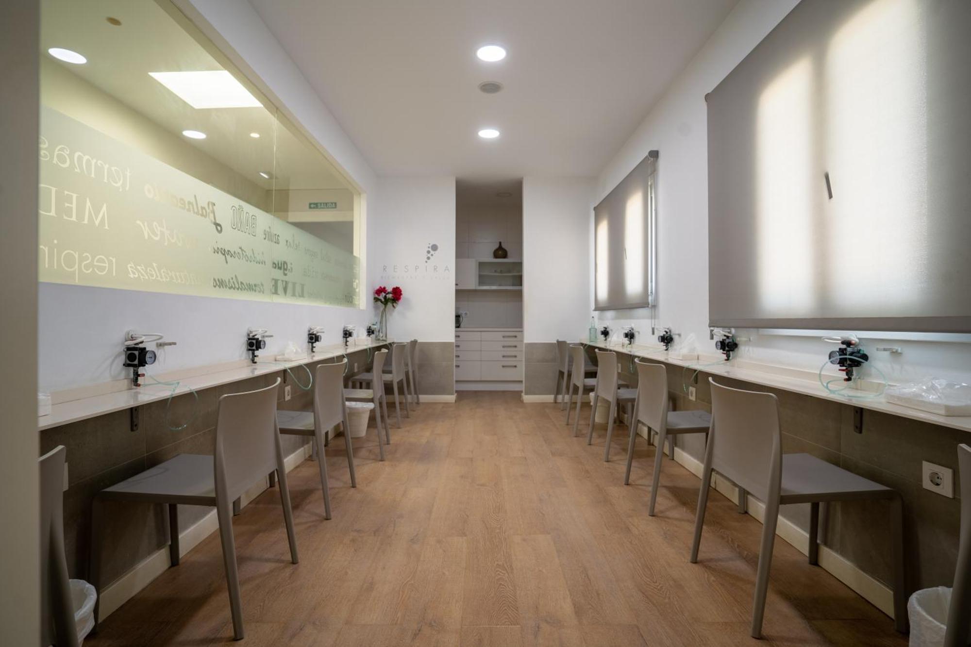 Hotel Balneario De Chiclana Чиклана-де-ла-Фронтера Экстерьер фото