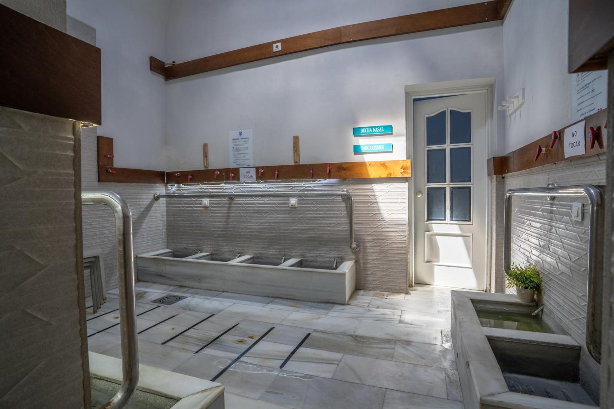 Hotel Balneario De Chiclana Чиклана-де-ла-Фронтера Экстерьер фото