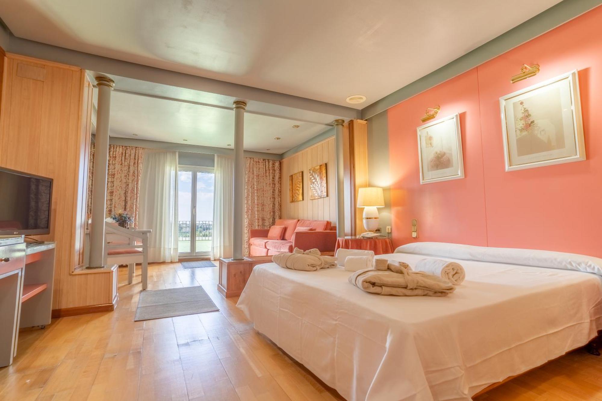 Hotel Balneario De Chiclana Чиклана-де-ла-Фронтера Экстерьер фото